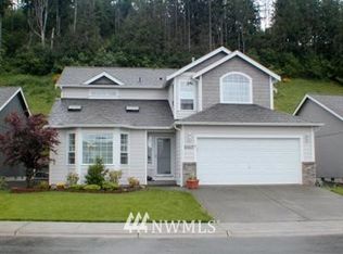 10607 180th Ave E, Bonney Lake, WA 98390