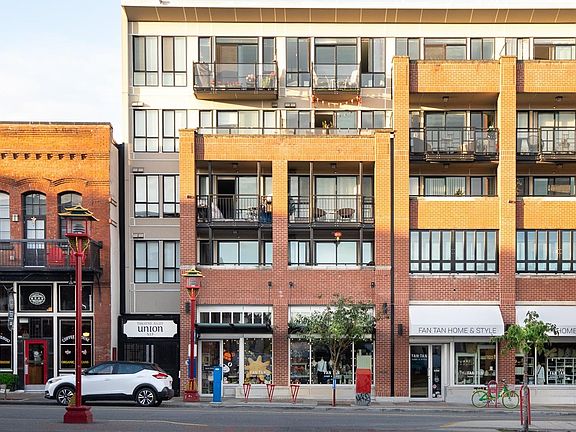 3rd image of 517 Fisgard St #215
