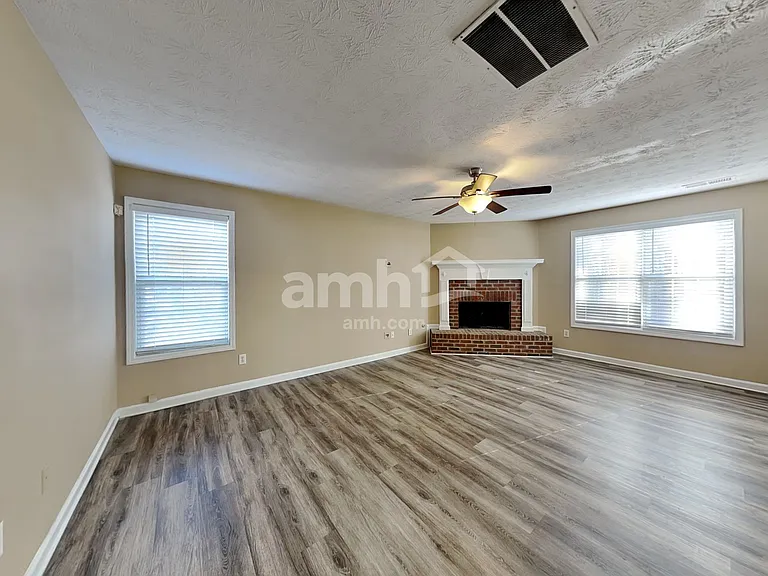 2912 Canopy Cir — Photo 7