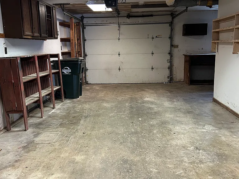 516 N Church St — Photo 13