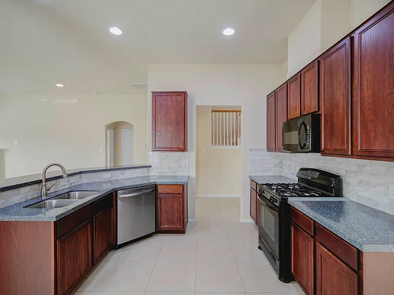 15115 Russet Bend Ln — Photo 26