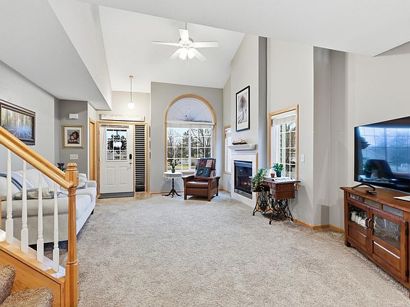 5th image of 1900 Magnolia Pl