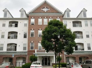 5900 Whaleboat Dr #202, Clarksville, MD 21029