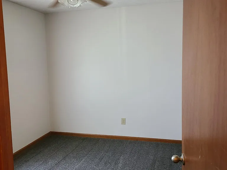 107 Peregrine Pl — Photo 17