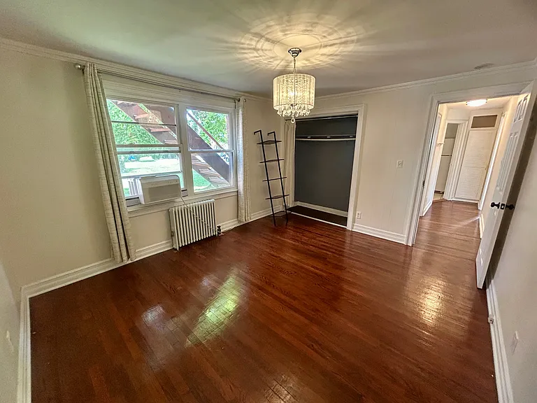 1078 E Main St #2 — Photo 5