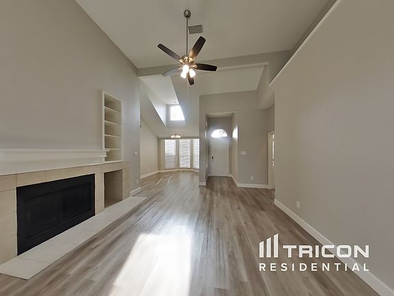 3rd image of 2502 Tiber River Ln