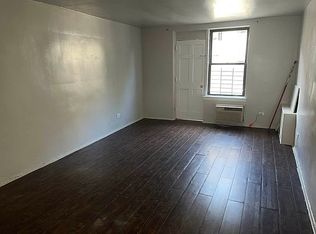 1092 Willmohr St #2B, Brooklyn, NY 11212