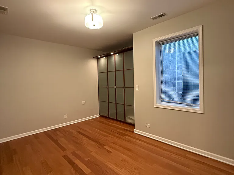 1457 N Ashland Ave #4S — Photo 11
