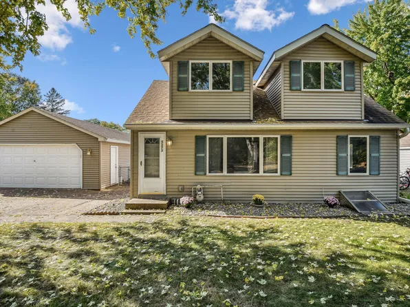 5373 Jackson Dr, Mounds View, MN 55112