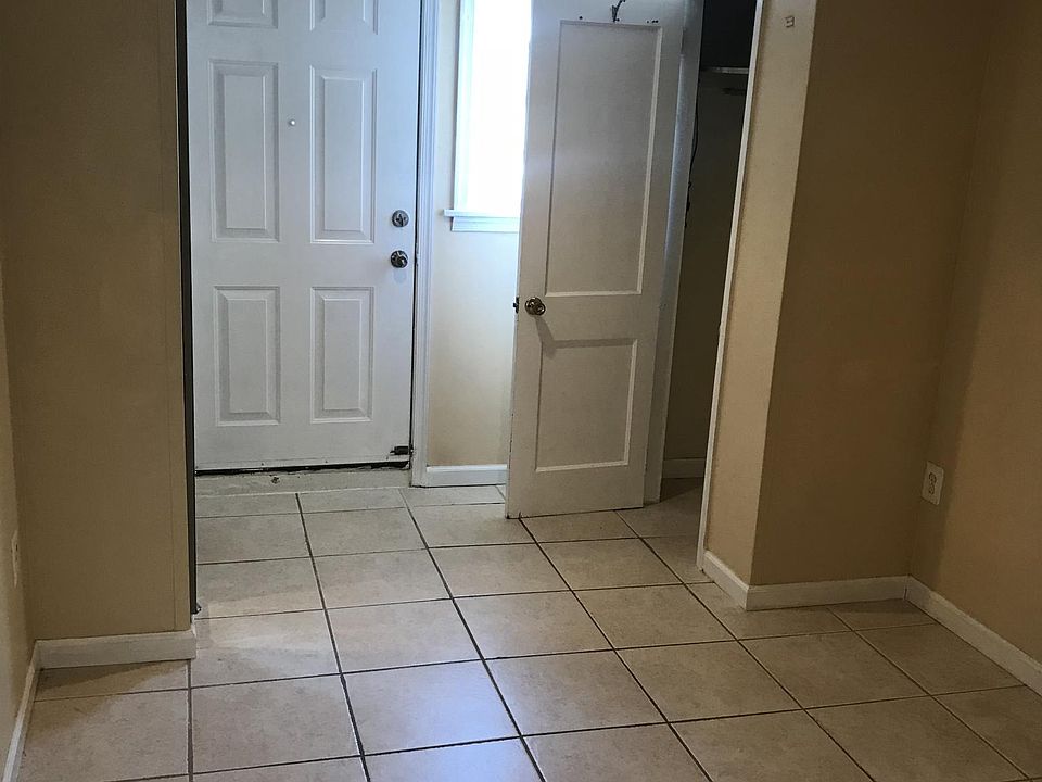 1st image of 6574 Walnut Park Dr