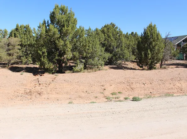 17768 W Harmony Ln, Cedar City, UT 84720