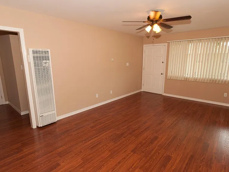 1248 Brookfield Ave #7 — Photo 4