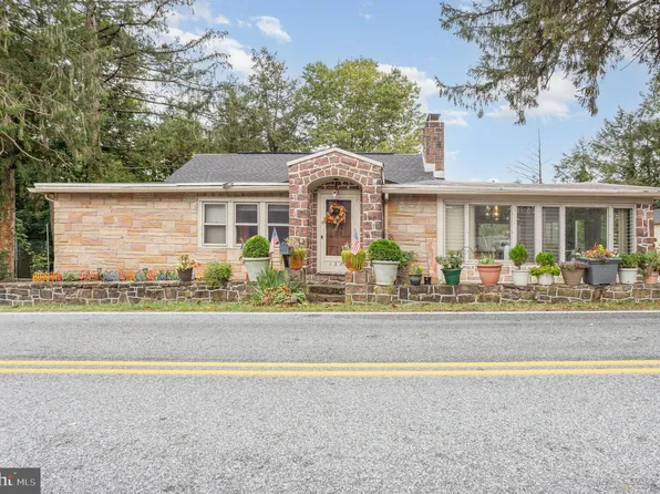 1370 Conewago Creek Rd, Manchester, PA 17345