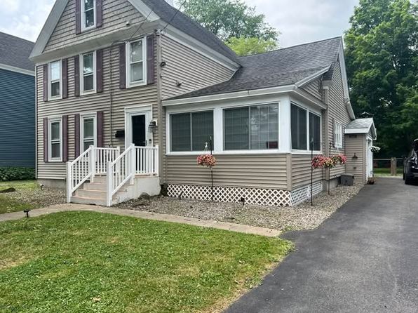 225 Richardson Ave