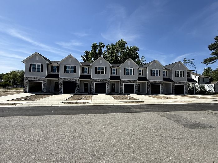 1st image of 508 S Ryals St #1