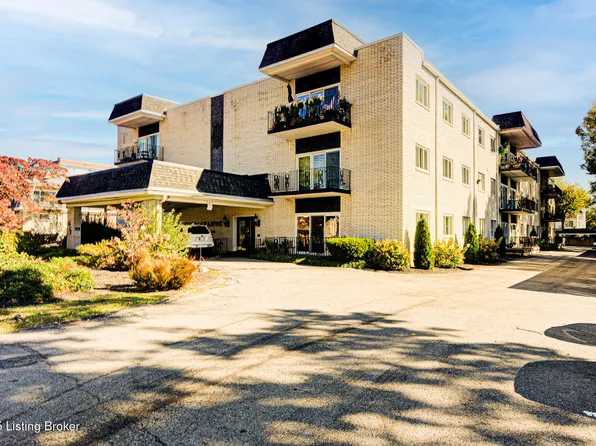 161 Thierman Ln APT 3E, Saint Matthews, KY 40207