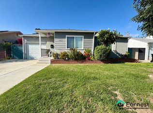 17957 Emelita St, Encino, CA 91316