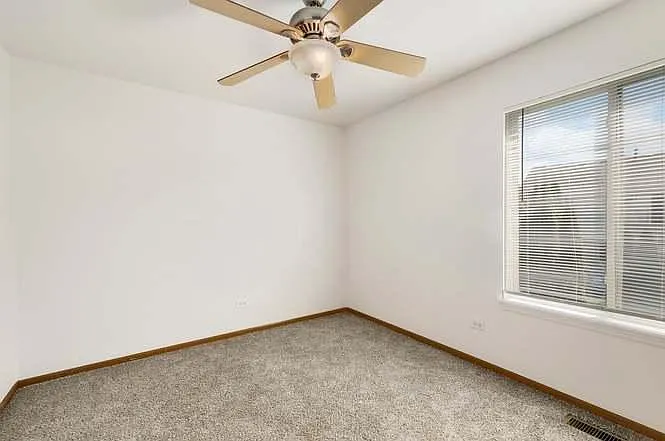 625 Harvest Dr — Photo 4