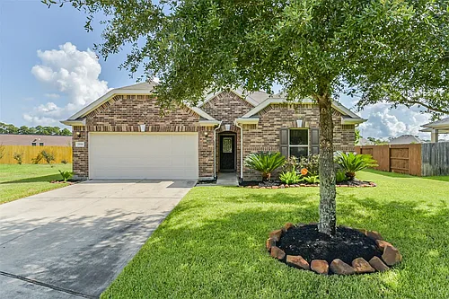 25546 Kensington Lake Dr Photo 1