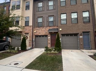 4826 Vista Glen Ln, Lanham, MD 20706