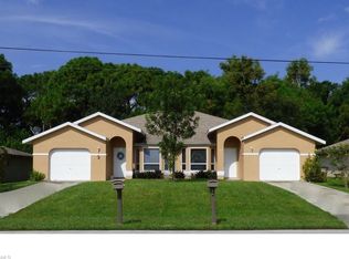 1320 SE 2nd Pl, Cape Coral, FL 33990
