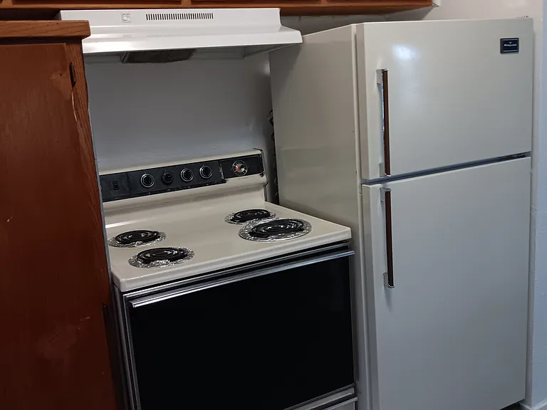 1013 S Reno Rd — Photo 5