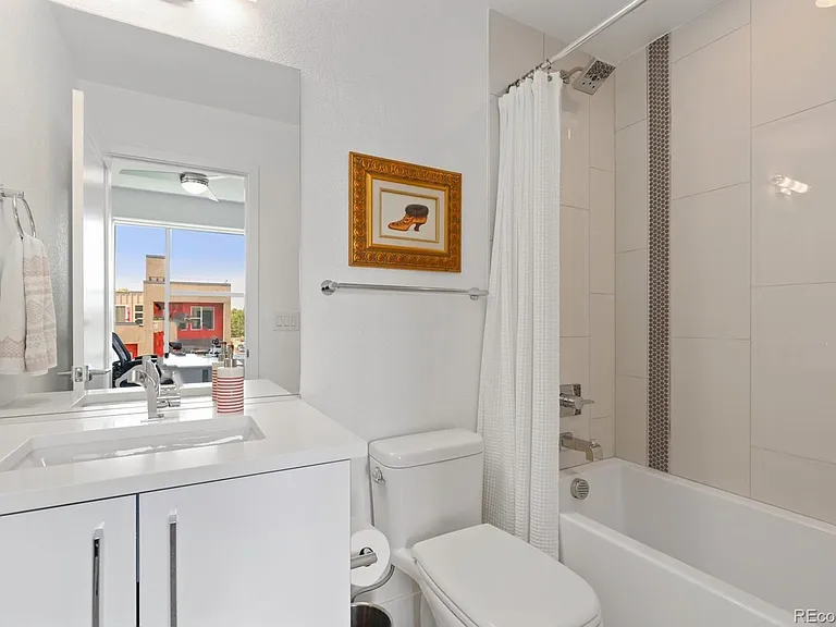 3040 Wilson Ct #4 — Photo 20