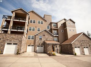 11760 SE Crested Eagle Ln, Happy Valley, OR