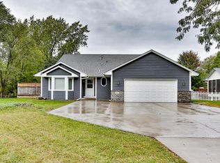 7101 Snow Owl Ln, Lino Lakes, MN 55014