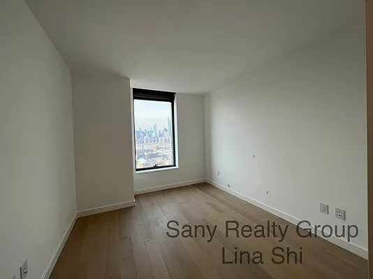 Rented by Sany Realty Group, LLC | media 31