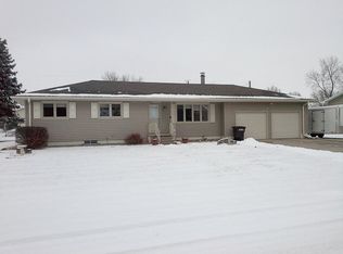 4312 Lariat Ln, Grand Island, NE 68803