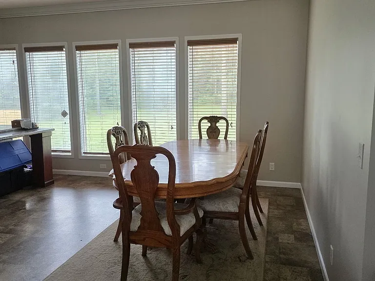136 Alan Pvt Dr — Photo 5