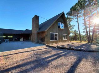 27546 Cascade Rd, Hot Springs, SD 57747