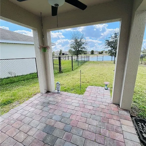 10601 Crossback Ln — Photo 44