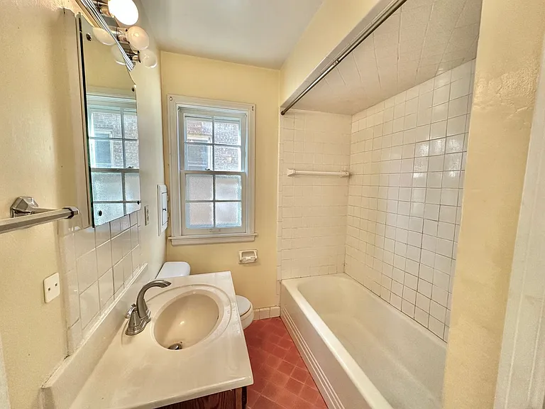 8520 W Watertown Plank Rd — Photo 13