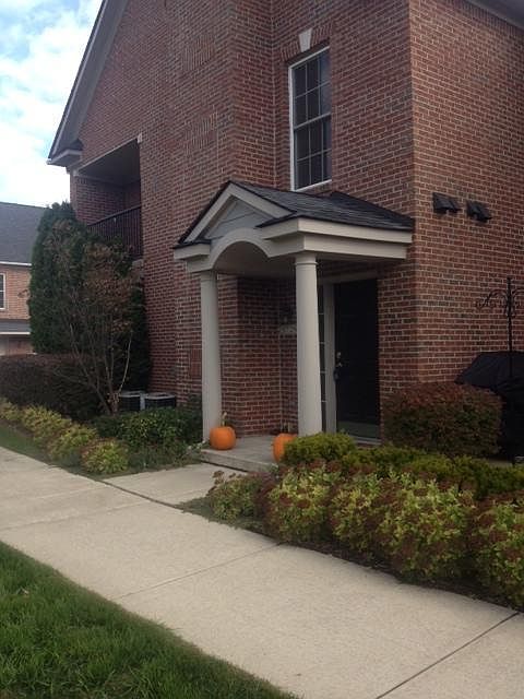 1st image of 5728 Hampshire Ln