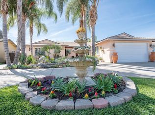 1233 W Hayward Ave, Tulare, CA
