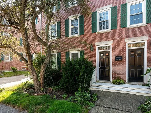 417 2nd St #1, Rollinsford, NH 03869