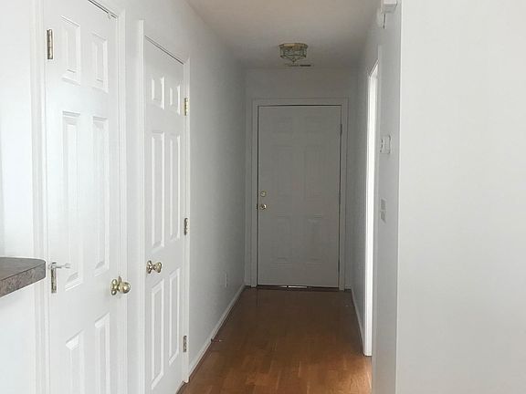 Looks like a brand new house.