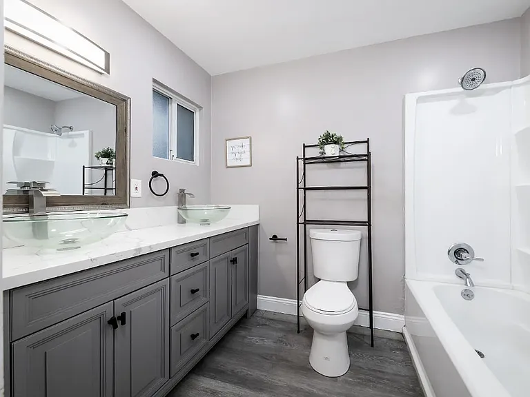 3531 Country Club Dr — Photo 21