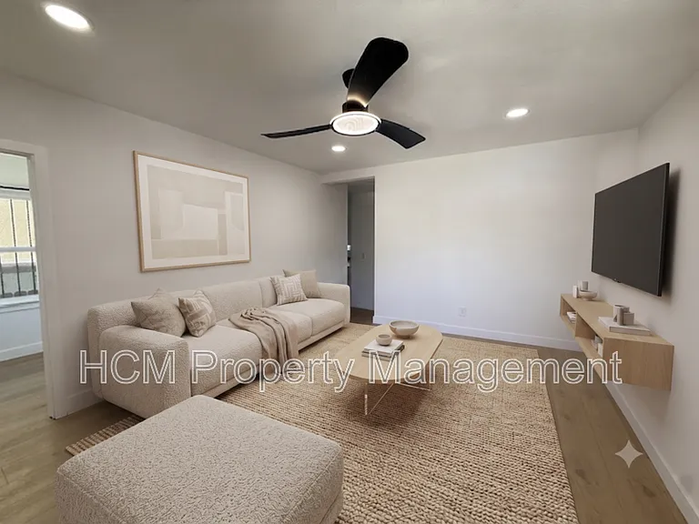 1044 Cedar Ave #1048 — Photo 9