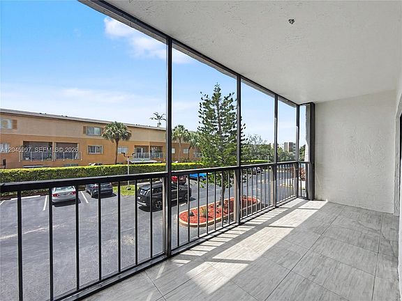 3rd image of 14203 SW 66th St APT 103