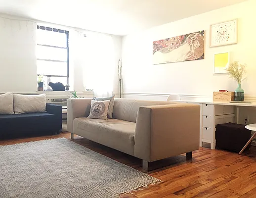 Rented by LDMI Realty Group LLC | media 15