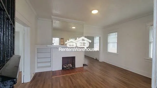 517 Wabash Ave NE