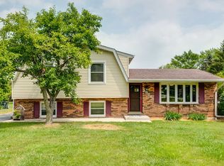 39285 N Delany Rd, Wadsworth, IL 60083