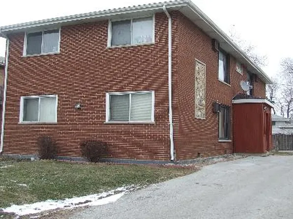 7719 S Roberts Rd, Bridgeview, IL