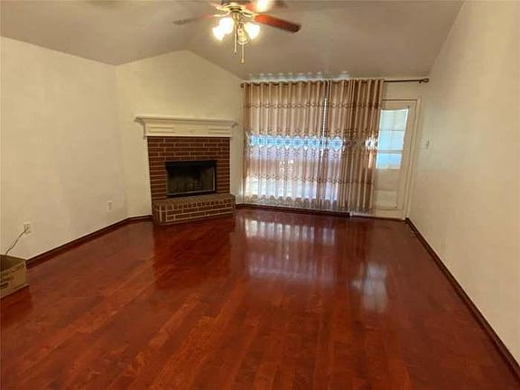 5th image of 7506 Fossil Lake Dr