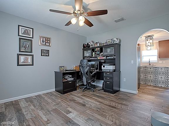 4th image of 1108 Myrtle Lake View Dr