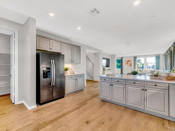 5th image of 753 Daniel Freeman Cir