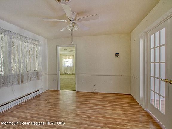 5th image of 1 Darien Court